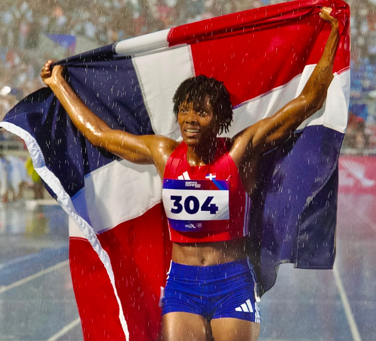 Marileidy Paulino Gana Oro y lo Dedica al Pueblo Dominicano