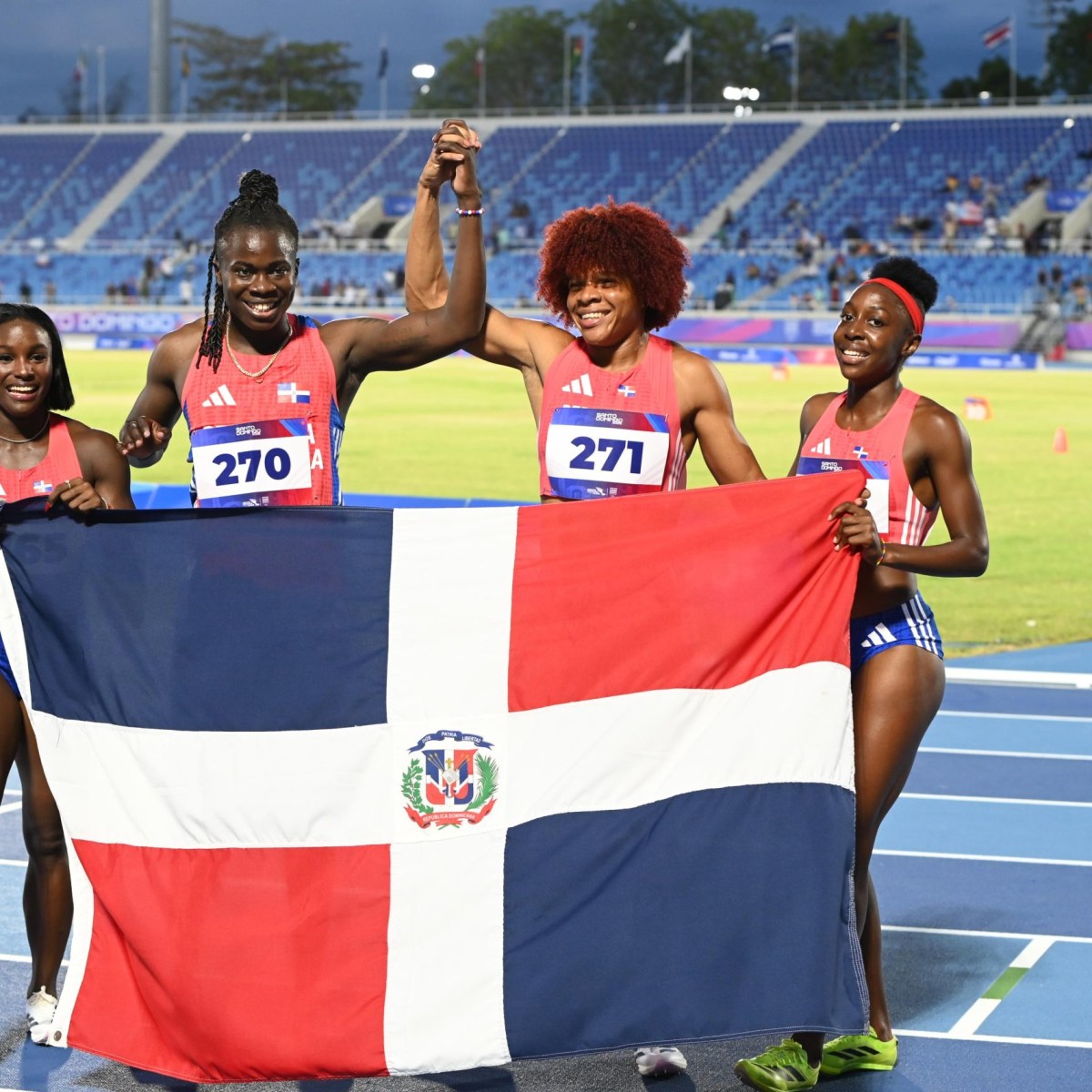 Equipo Femenino Dominicano de Relevos 4x100 Establece Nuevo Récord y Gana Oro en Juegos Centroamericanos y del Caribe 2026