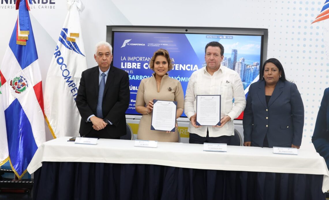 ProCompetencia y Unicaribe Colaboran para Impulsar la Cultura de Competencia en la Educación Superior