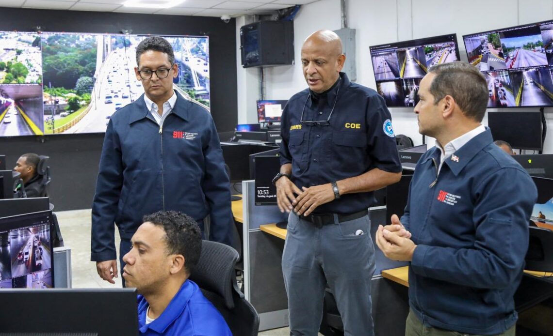 Fortalecen la colaboración entre el Sistema 911 y el COE para atender emergencias