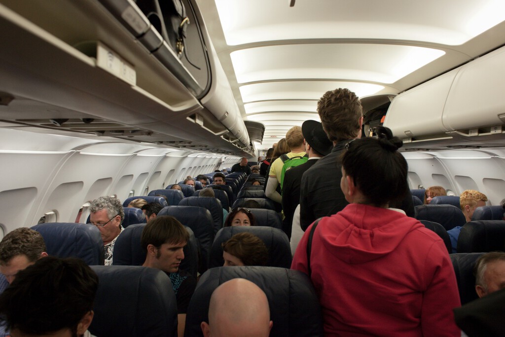 El Método Steffen para el Embarque de Aviones: Una Solución Teórica Desafiada por la Realidad Humana