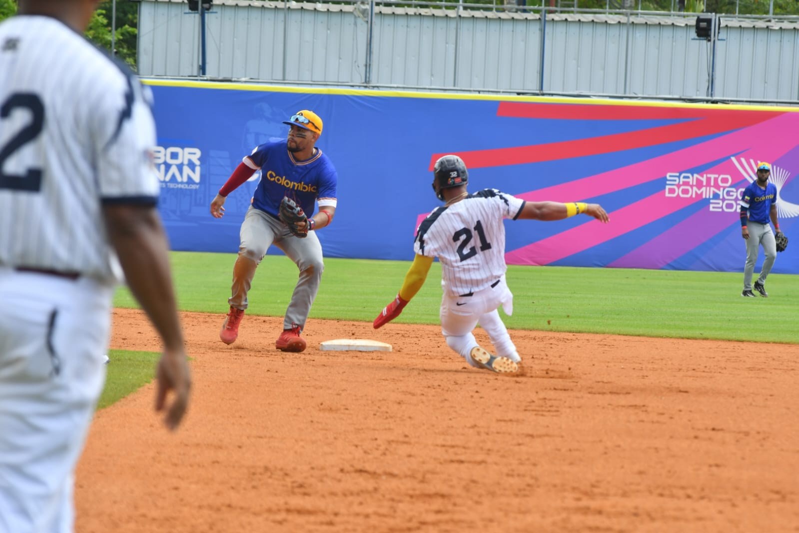 Panamá Mantiene Invicto en Béisbol de Juegos Centroamericanos Tras Vencer a Colombia