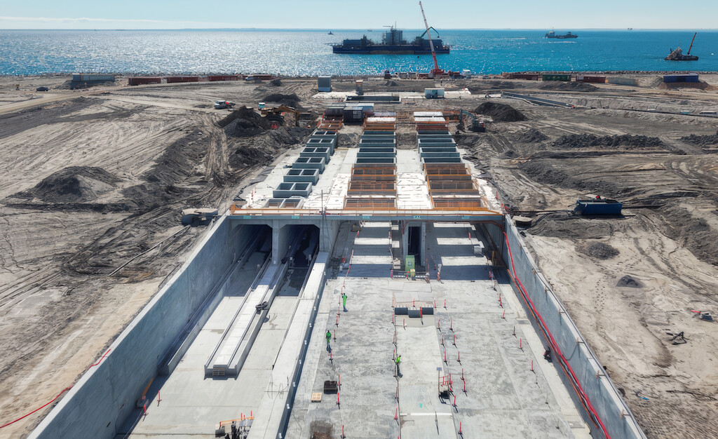 El Túnel del Fehmarnbelt: Un Proyecto Colosal Submarino Enfrenta Retrasos en su Construcción