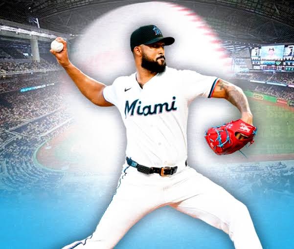 Sandy Alcántara Aspira a su Decimocuarta Victoria de la Temporada Frente a los Rojos de Cincinnati