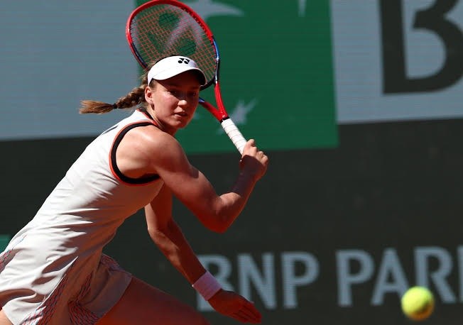 Retiro de Rybakina en Cincinnati Mantiene a Sabalenka en la Cima del Ranking WTA