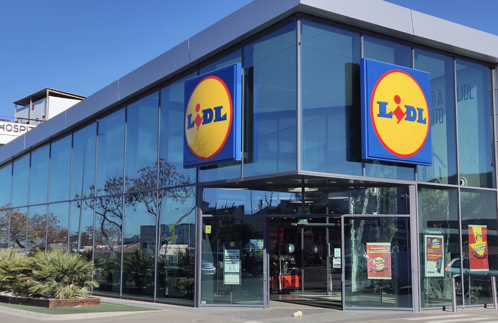 Lidl Ofrece una Solución Práctica para la Conectividad Exterior con un Cable Alargador IP44