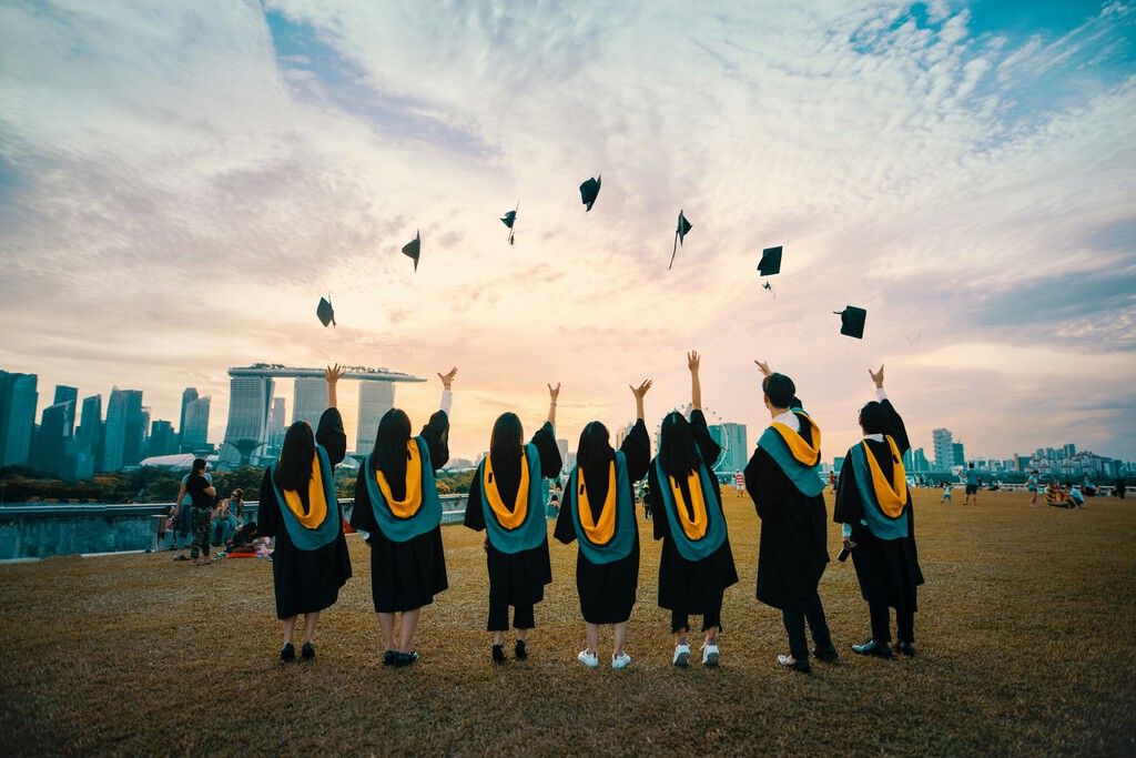 La intensa competencia por el talento en IA lleva a empresas chinas a reclutar investigadores antes de su graduación