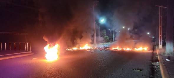 Habitantes de Dajabón se Manifiestan por el Asfaltado de sus Calles