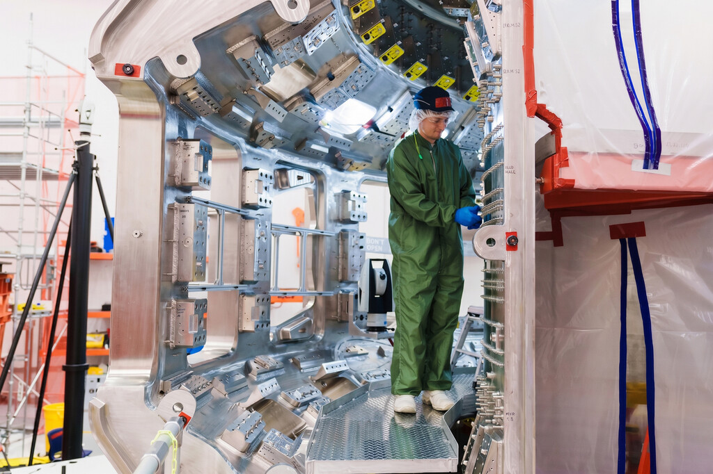 La Fusión Nuclear Comercial: Proyectos Privados Prometen Electricidad en la Red Antes de lo Previsto