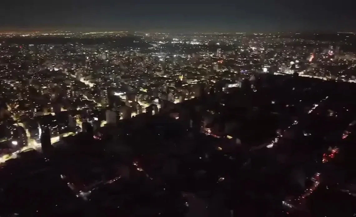 Interrupción Eléctrica Masiva Afecta a 600 Mil Clientes en Buenos Aires