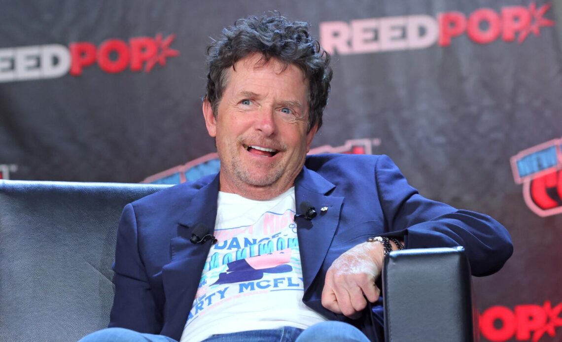 Michael J. Fox Comparte Desafíos Crecientes con el Parkinson y su Compromiso con la Investigación