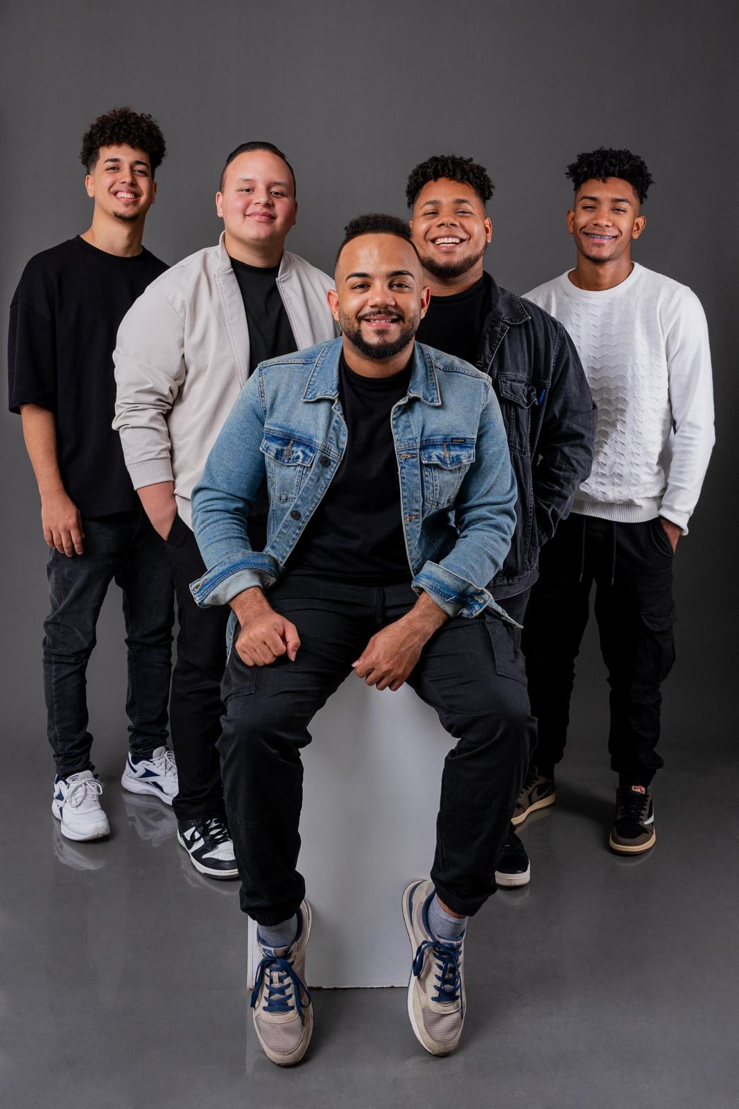 El Ministerio En el Cielo Worship Extiende su Mensaje de Adoración a Colombia con Gira Pastoral