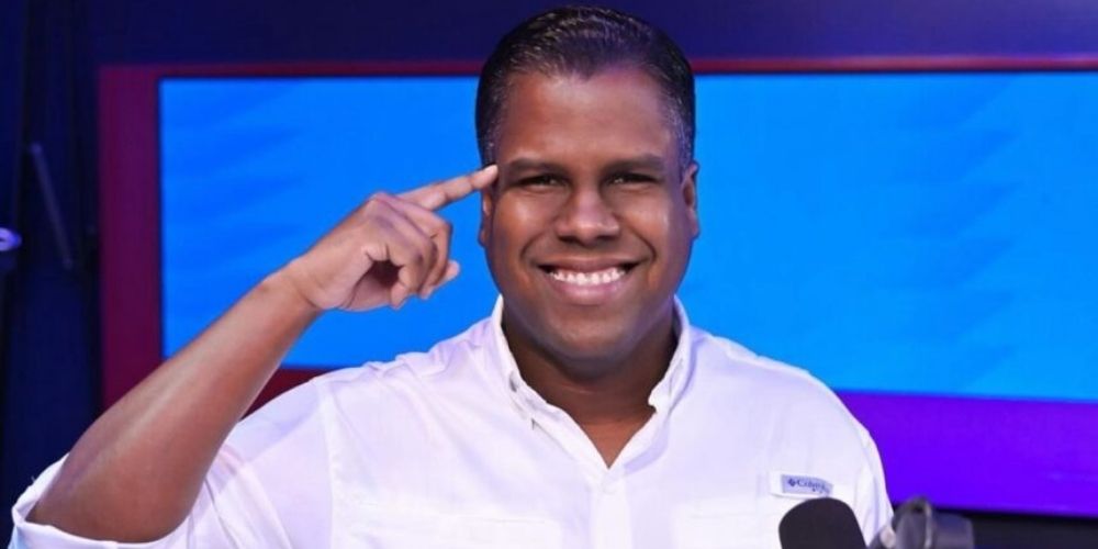 Ernesto Jiménez Retorna a ''Esto No Es Radio'' de Alofoke Media Group