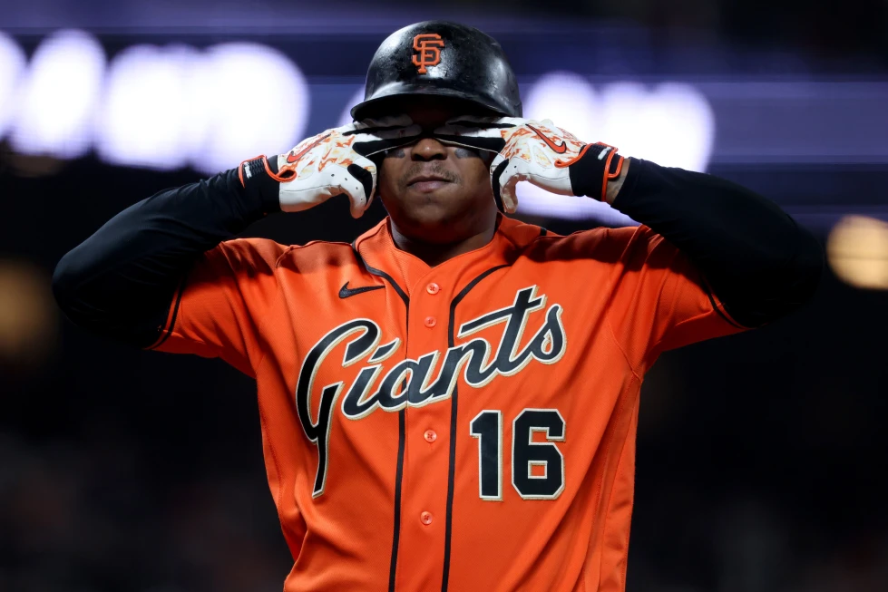 Rafael Devers Concluye Temporada Anticipadamente; Se Considera Intervención Quirúrgica