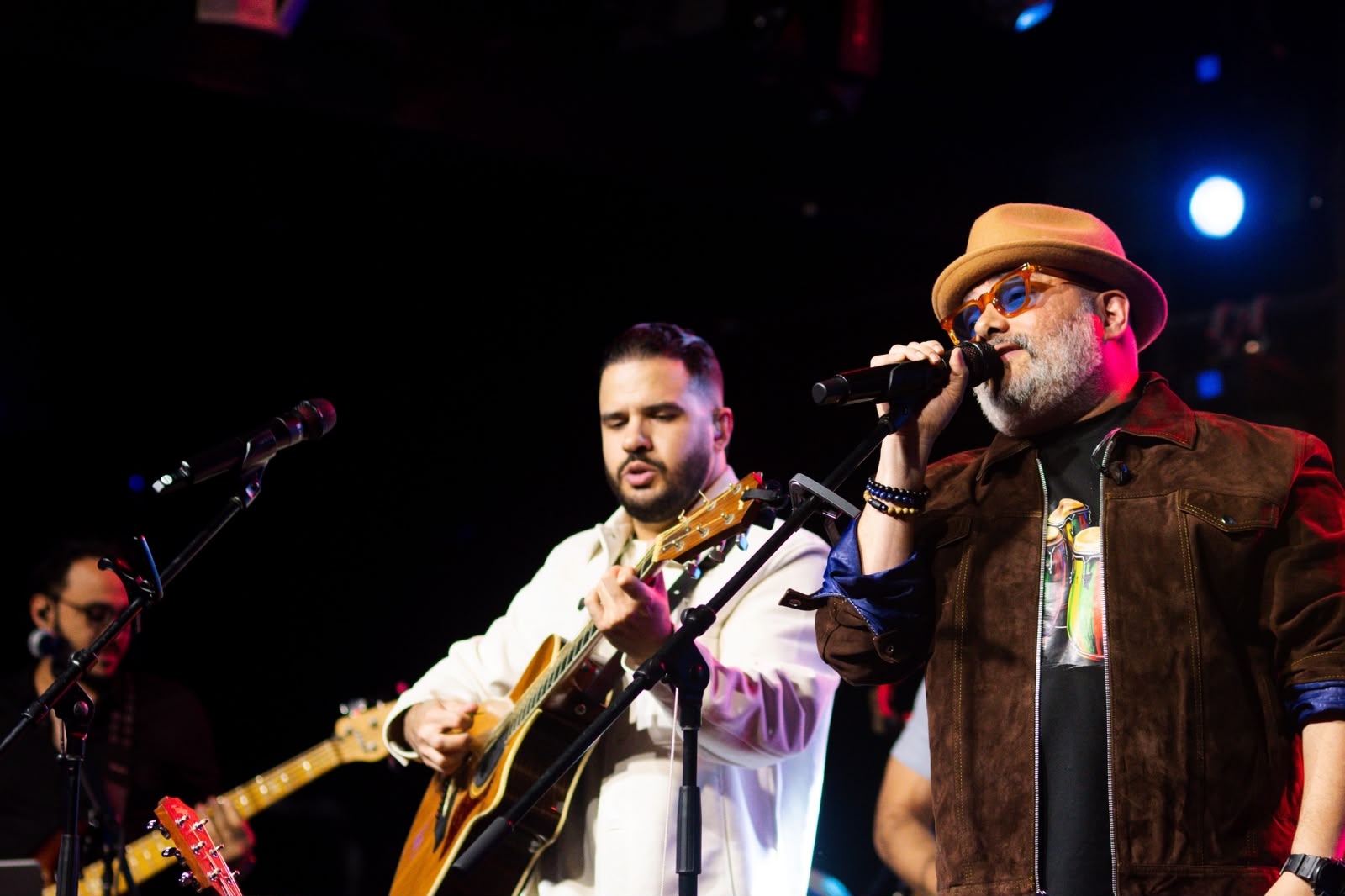 Pavel Núñez y Pamel Mancebo Unen Talentos en Concierto de Complicidad Musical en Hard Rock Café Santo Domingo