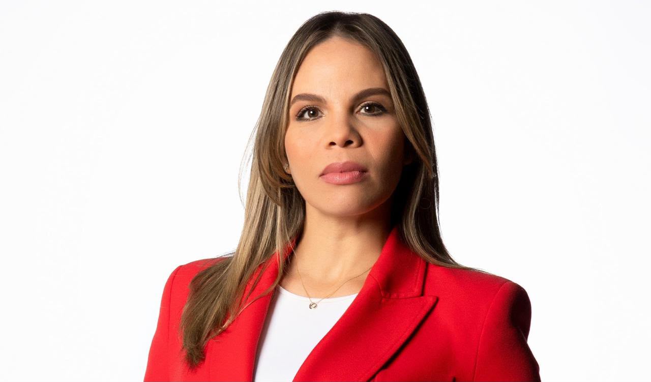 María Cristina Rodríguez Obtiene Nominación como Presentadora de Noticias en los Premios La Flor 2026