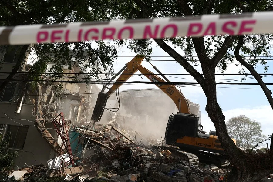 Cali Inicia Demolición de Edificios Dañados por Terremoto