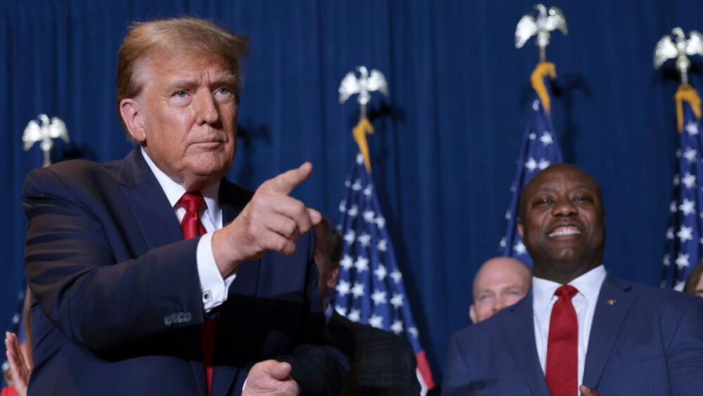 Trump Critica Duramente a Harry y Meghan Tras su Retorno al Reino Unido