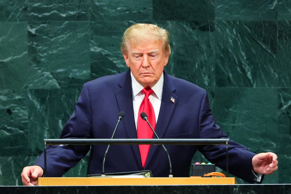 Trump Sugiere Reemplazar ''Inteligencia Artificial'' por ''Superinteligencia''