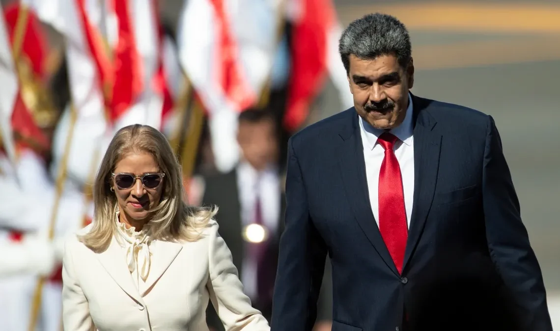 Cilia Flores Reporta Pérdida de Peso en Prisión y Abogados Expresan Preocupación por su Salud