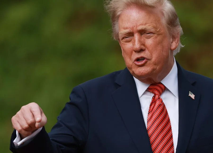 Trump advierte sobre un posible conflicto entre Argentina y el Reino Unido por las Malvinas