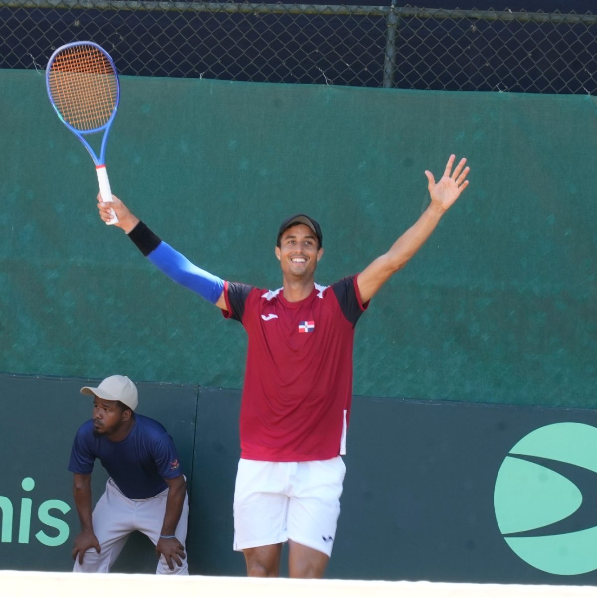 Roberto Cid Asegura el Primer Triunfo para República Dominicana Frente a Egipto en la Copa Davis