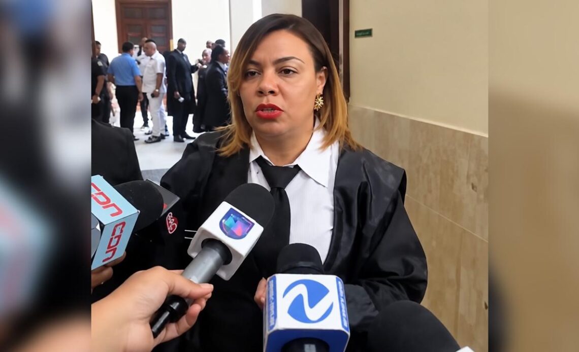 Defensa de Lenin Núñez Afirma que Confundió a Emmanuel Contreras con un Ladrón de Teléfonos