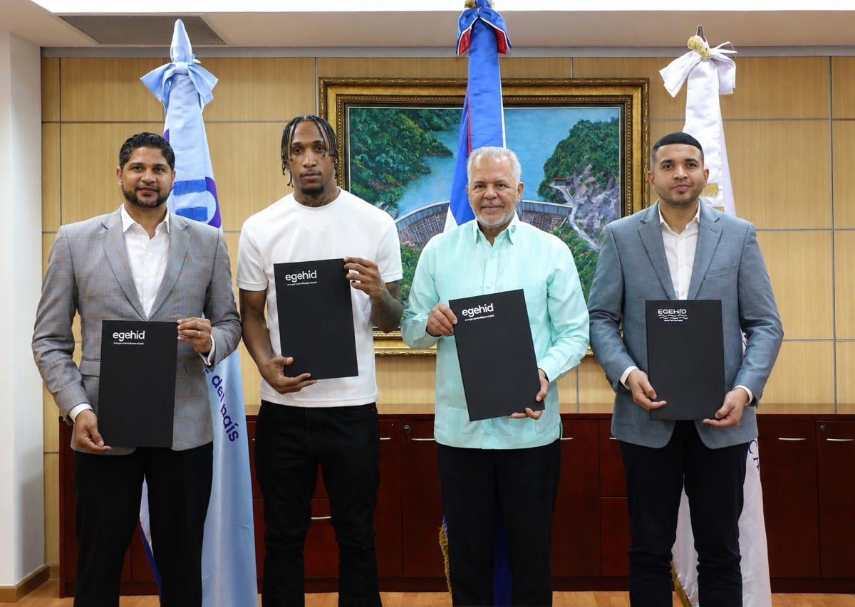 Egehid Nombra a Jassel Pérez Embajador para Fomentar el Deporte en Jóvenes