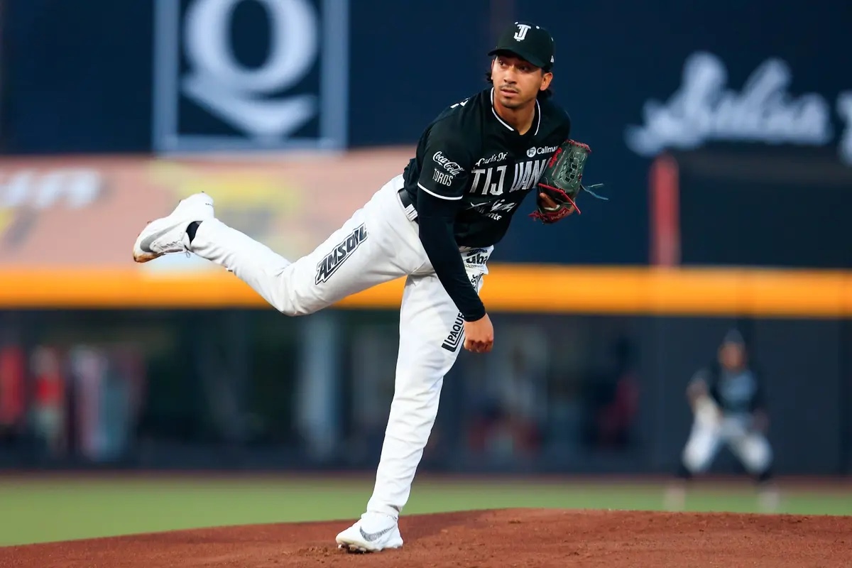 Daniel Martínez se une a la rotación de lanzadores de Tigres del Licey para la próxima temporada de Lidom