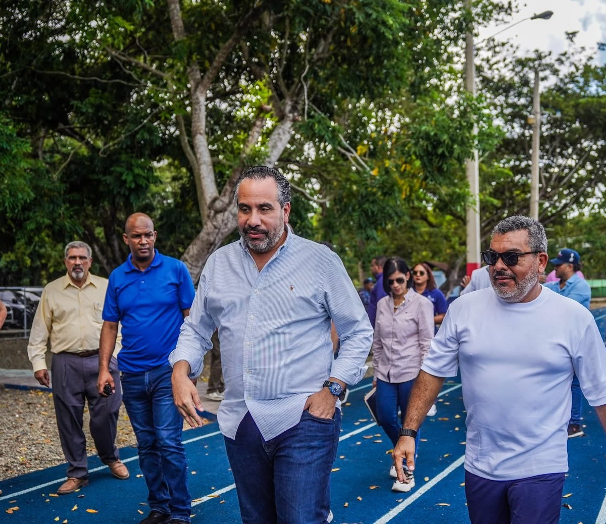 INEFI Impulsa Renovación de Infraestructuras Deportivas y Entrega Equipamiento en San Francisco de Macorís