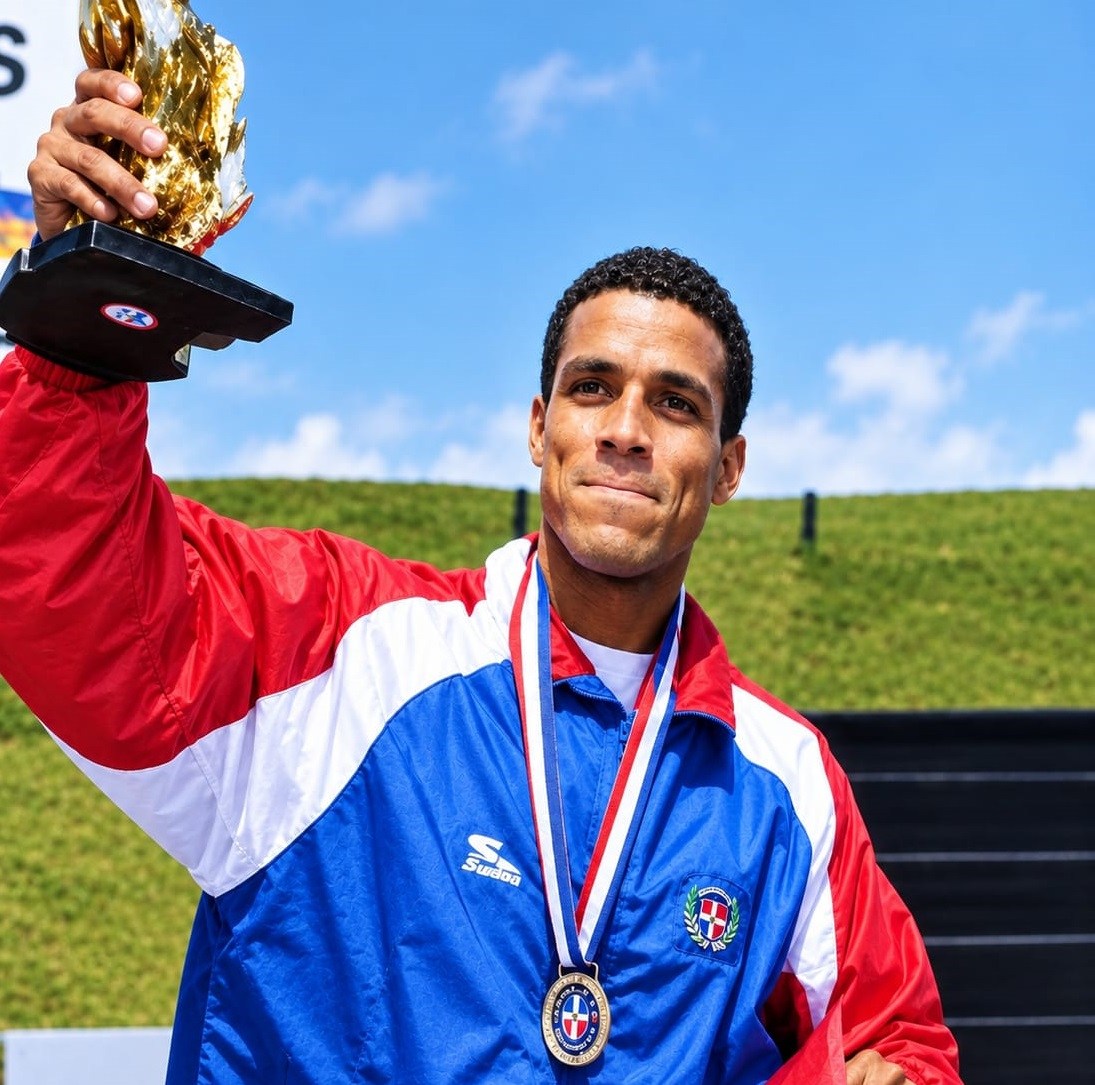 Juan José Ubaldo Cabrera Asegura su Lugar en la Inmortalidad del Deporte Dominicano