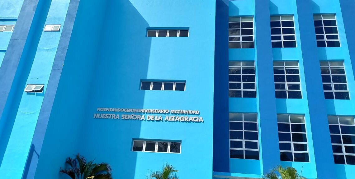 Legisladores Inspeccionan Maternidad La Altagracia Tras Fallecimiento de 17 Neonatos