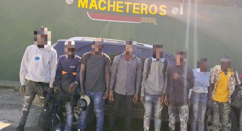 Desmantelan Red de Vigilancia de Inmigrantes Ilegales en WhatsApp