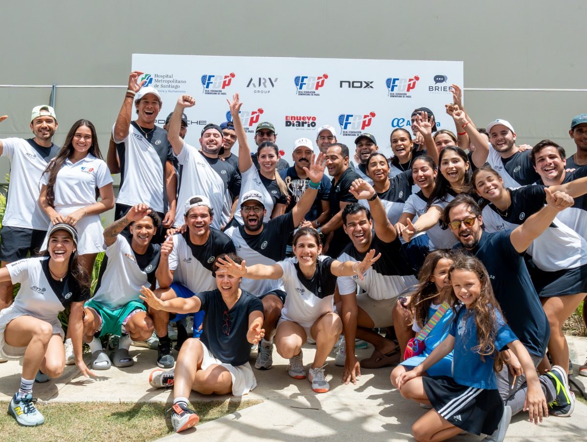 STI Racket Club Gana el Campeonato Interclubes de Pádel con un Dominante 7-0