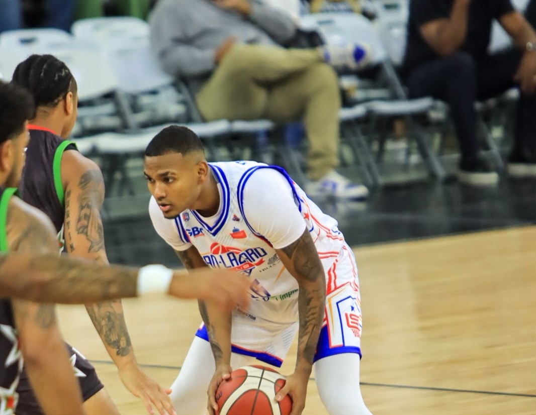 El Club San Lázaro Gana a Bameso y Fortalece su Posición en el TBS Distrito