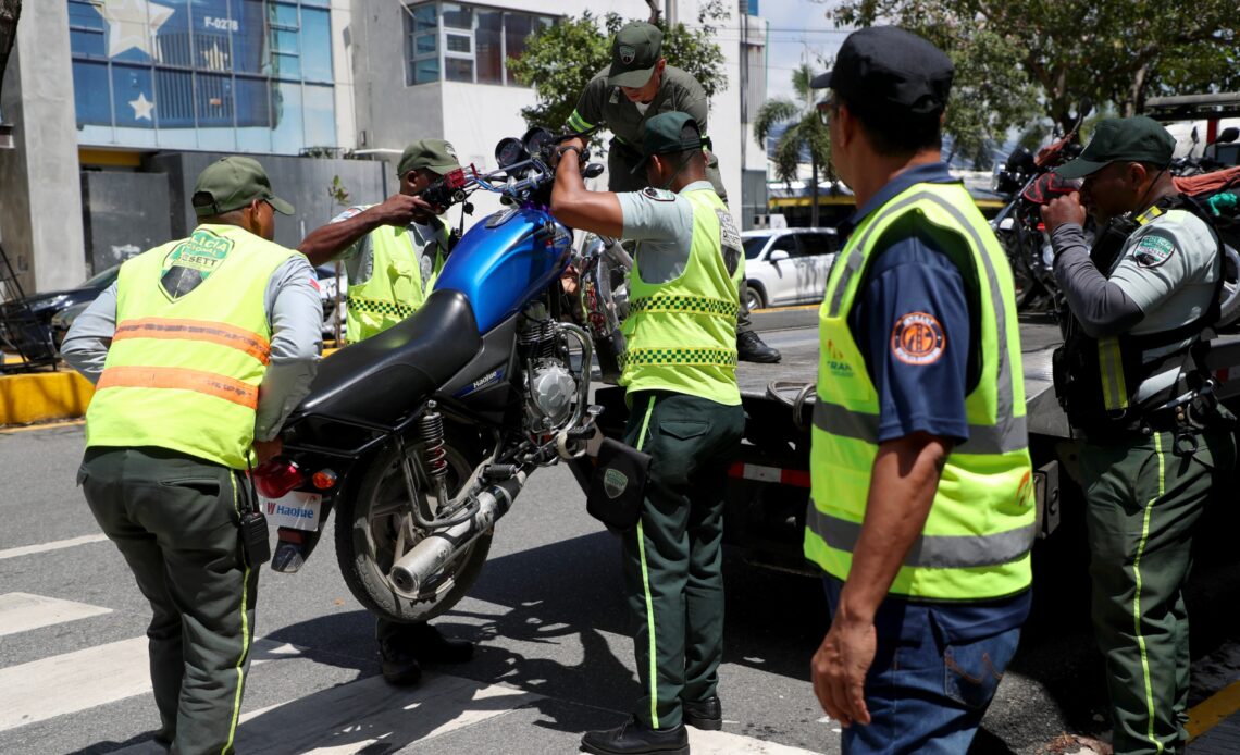 Autoridades Refuerzan Controles Contra Infractores de Tránsito en Motocicletas