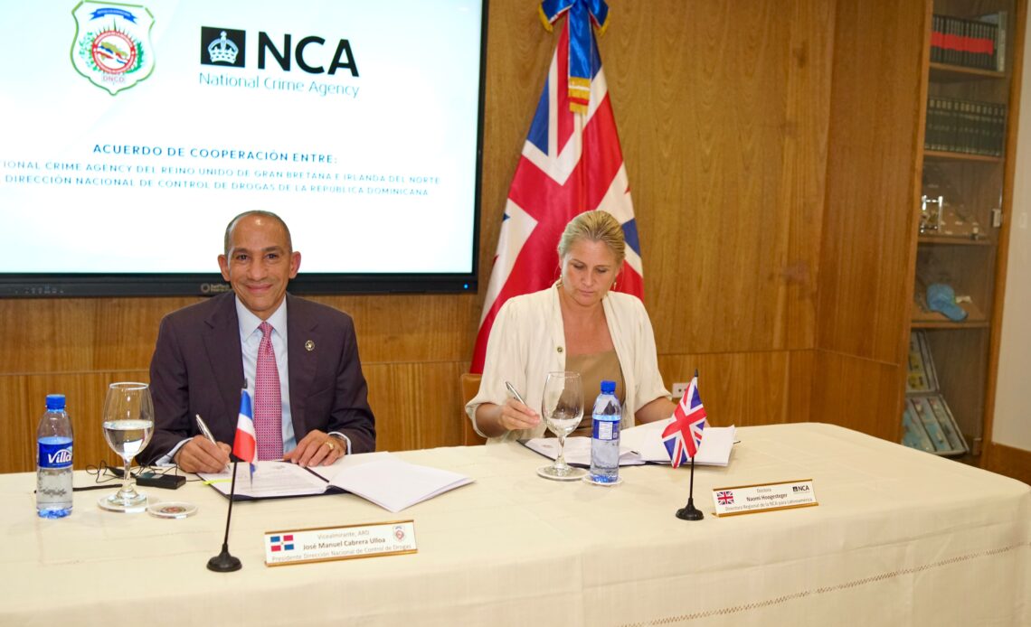 DNCD y agencia británica intensifican colaboración contra la delincuencia organizada global