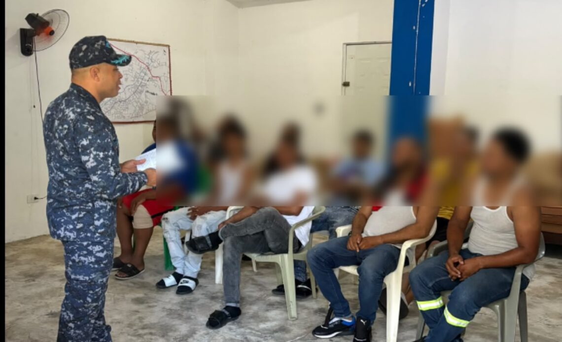 Intervención Policial en Gurabo: Nueve Jóvenes y Siete Motocicletas Retenidas por Carreras Ilícitas
