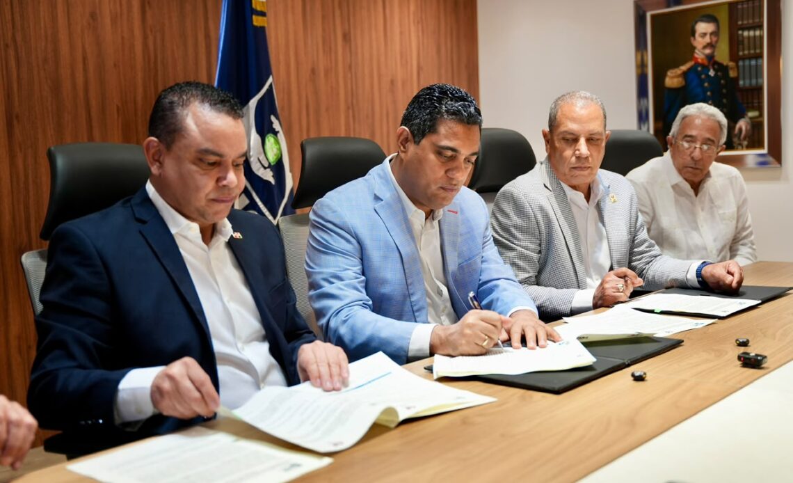 Acuerdo Estratégico para Fortalecer la Atención Médica de Atletas entre SNS, Deportes y Comité Olímpico