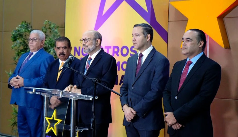 Exdirector del INABIE Insta a la Prevención de Escándalos Mediante Correctivos Oportunos