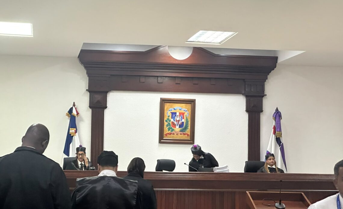 Tribunal explica por qué no se extinguió el caso Jean Alain, pese a exceder plazos legales