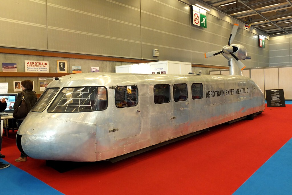 El Aérotrain: La Historia del Tren Francés que Levitaba, su Récord de Velocidad y su Inesperado Abandono