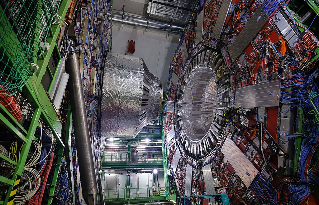El CERN Opta por Cambio de Sistema Operativo para Salvar Miles de Ordenadores Industriales