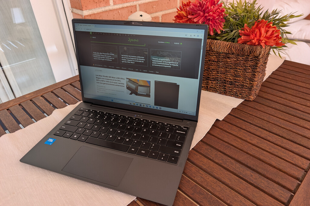 Análisis del Chuwi UniBook: Una Alternativa Económica y Eficiente al MacBook Neo