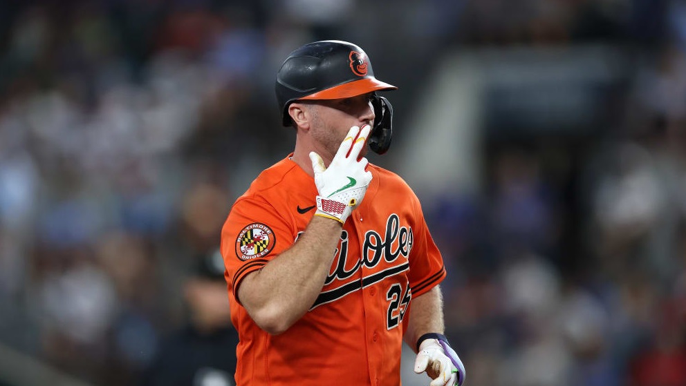 Alonso Impulsa Remontada de los Orioles con su Cuadrangular Número 40 ante los Azulejos