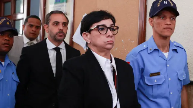 Peritos atribuyen derrumbe a sobrecarga; abogados de víctimas resaltan pruebas del Jet Set