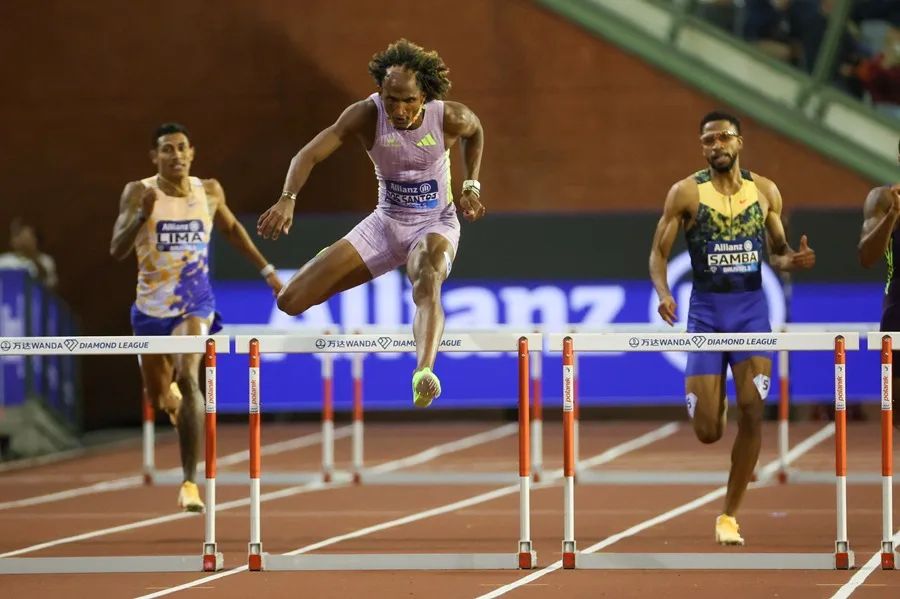 Grandes Figuras Deportivas Convergen en Santa Fe para los Juegos Suramericanos