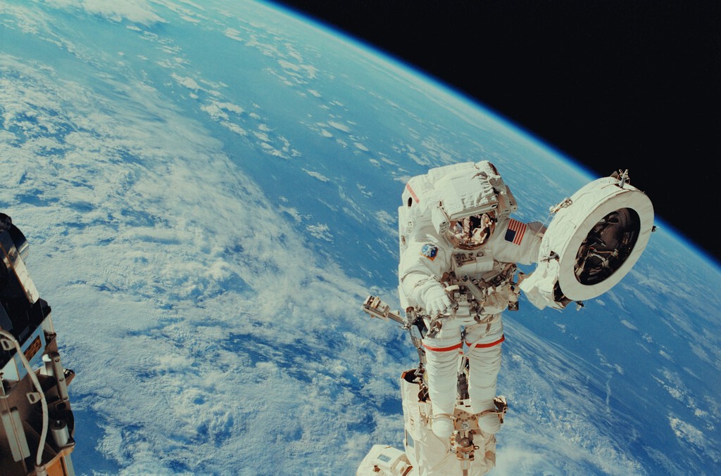 Nuevas Revelaciones sobre los Efectos de los Viajes Espaciales en la Salud Intestinal de los Astronautas