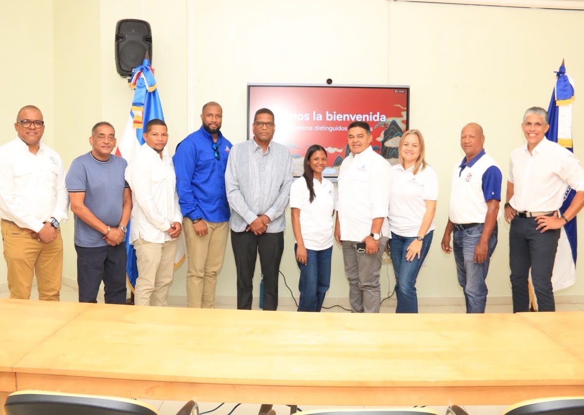 Comisionado de Béisbol Organiza Conferencia sobre Nutrición Deportiva para 300 Líderes en San Juan