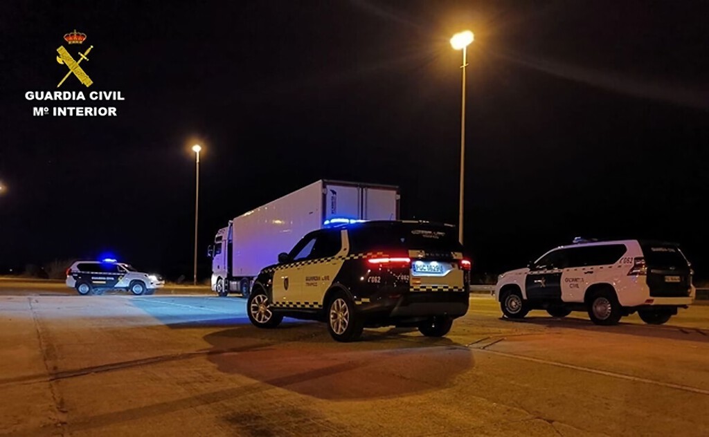 Guardia Civil Destapa Caso de Camionero que Condujo Cinco Años sin Puntos en el Permiso